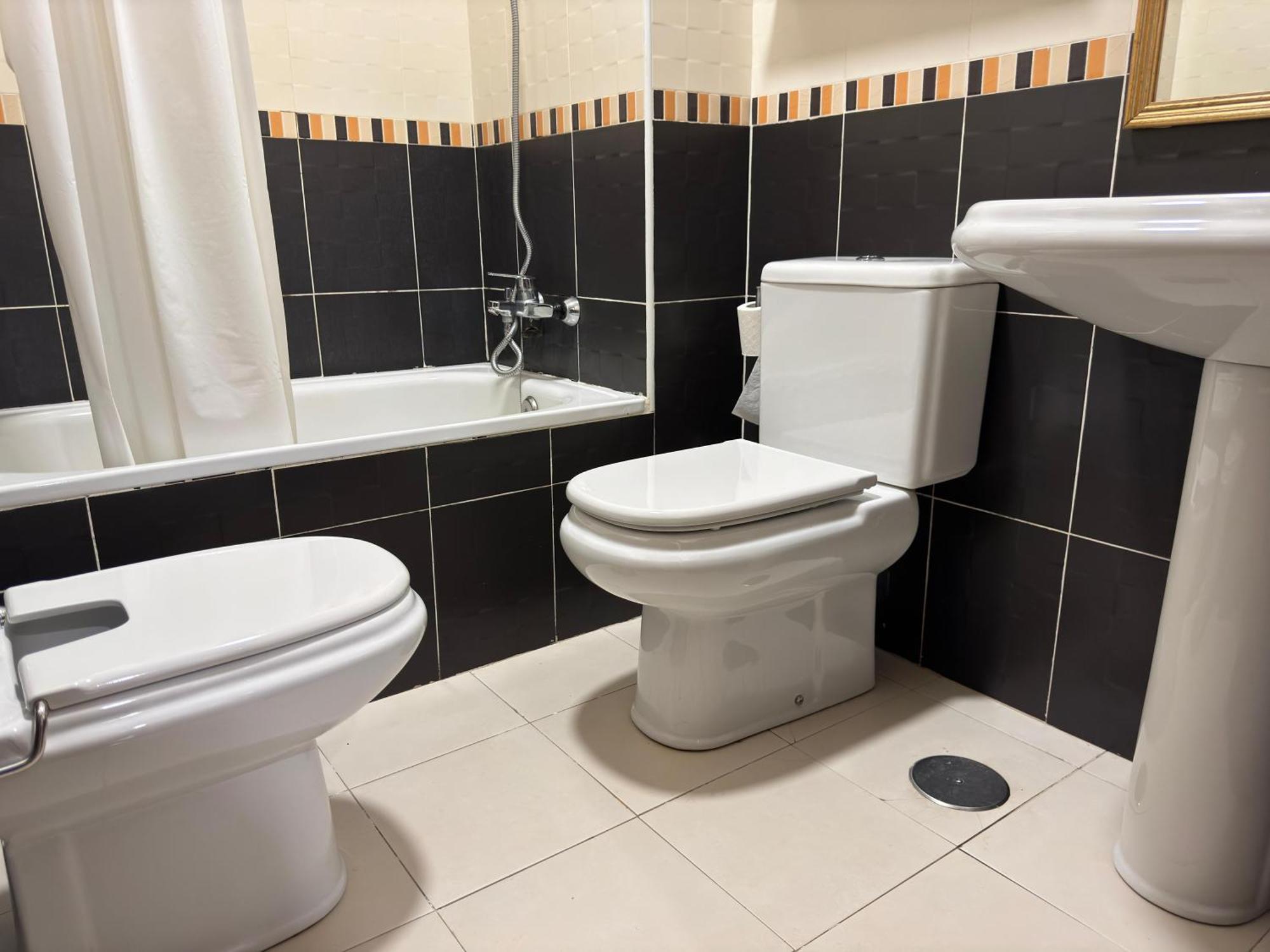 Apartamento Centrico Con Terraza Y Parking Gratuito Kordoba Zewnętrze zdjęcie